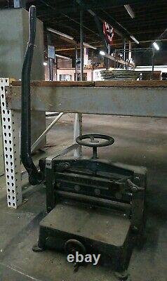 Antique Utility Guillotine Cutter Needs Reconditioning