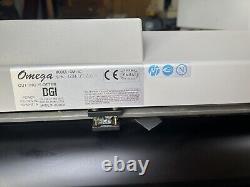 Digital Graphics Inc 20 Omega OM-40 Cutting Plotter With Power Cord-Tested