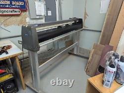 Graphtec Vinyl Cutter / Plotter Commercial-Grade 54 Vinyl Cutting Plotter