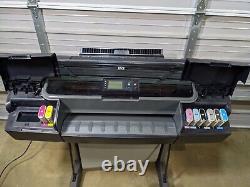 HP Designjet Z2100 24 Photo Printer / Needs Printheads & Ink / 30 DAY RETURNS