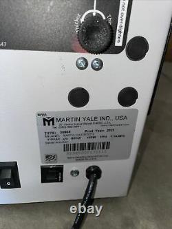 Martin Yale BCS212 Electric 12up Business Card Slitter / Card Cutting Machine
