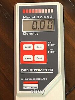 Nuclear Associates Victoreen Densitometer Model 07-443